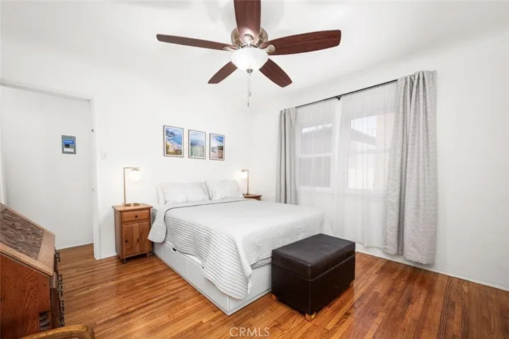 235 Termino 4, Long Beach, California 90803