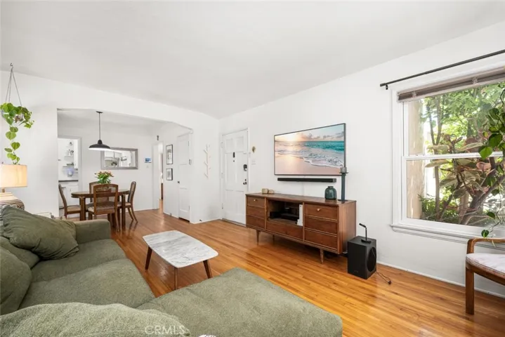 235 Termino 4, Long Beach, California 90803