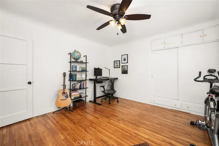 235 Termino 4, Long Beach, California 90803