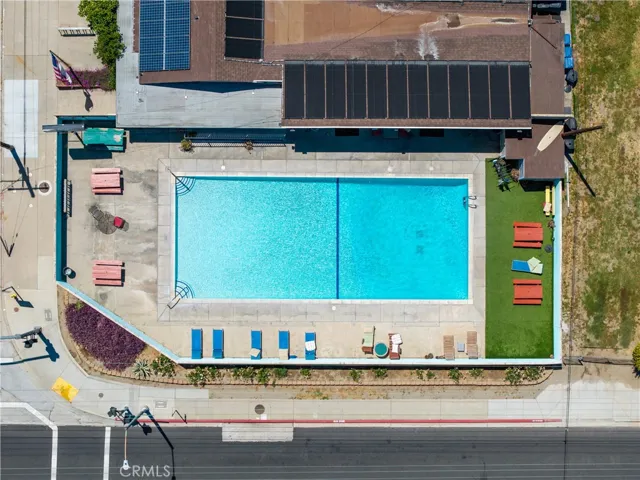 Neighborhood Pool & Clubhouse