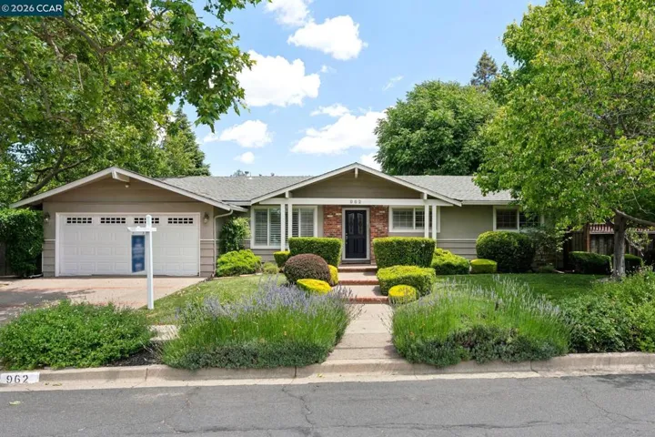 962 Oasis Dr, Concord, California 94518