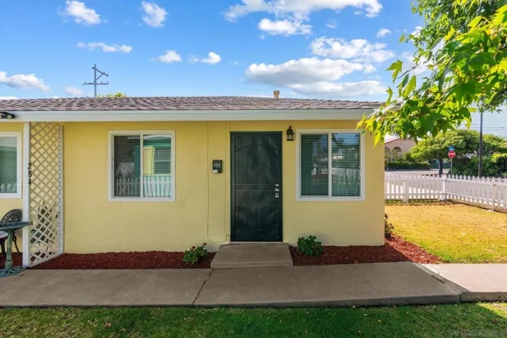84-282 Daisy, Imperial Beach, California 91932
