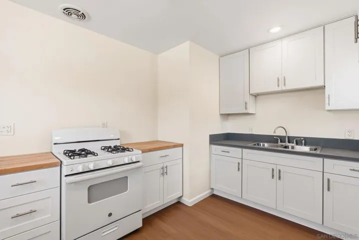 84-282 Daisy, Imperial Beach, California 91932