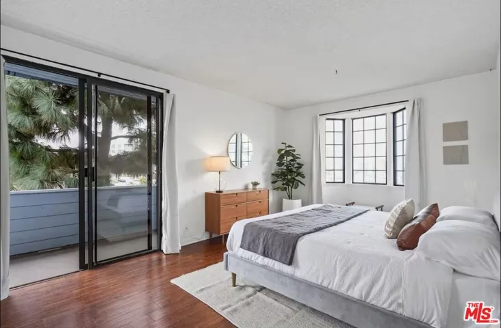 310 Tahiti Way 201, Marina Del Rey, California 90292