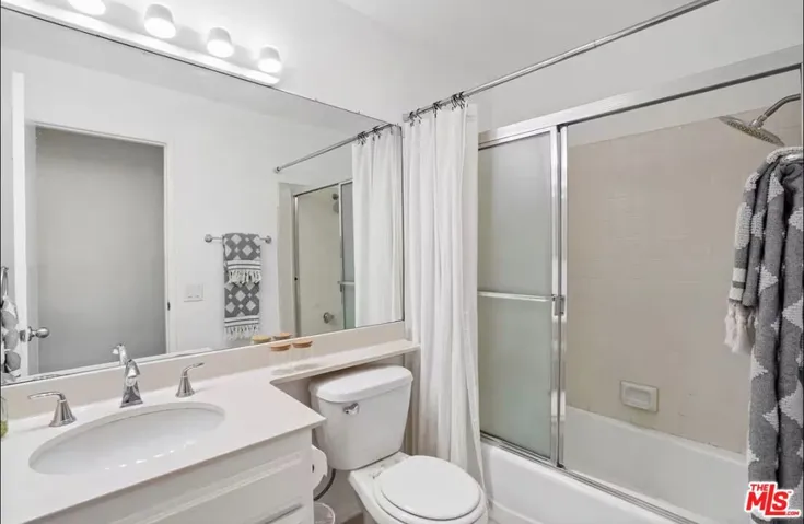 310 Tahiti Way 201, Marina Del Rey, California 90292