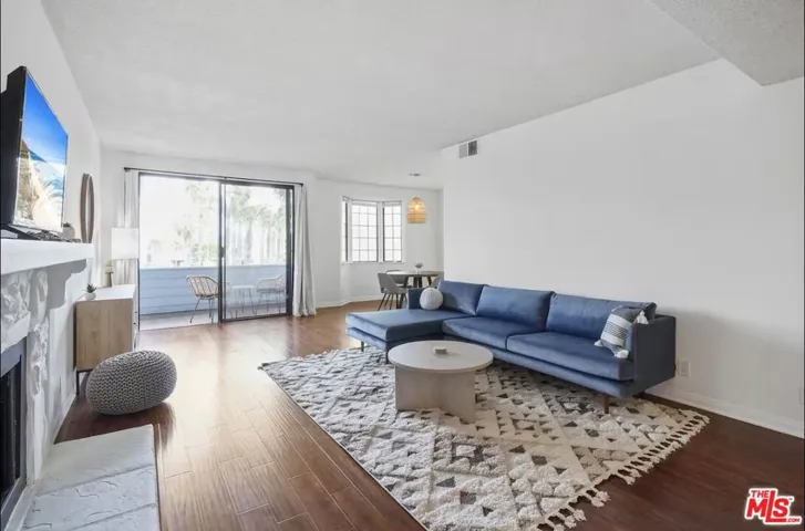 310 Tahiti Way 201, Marina Del Rey, California 90292