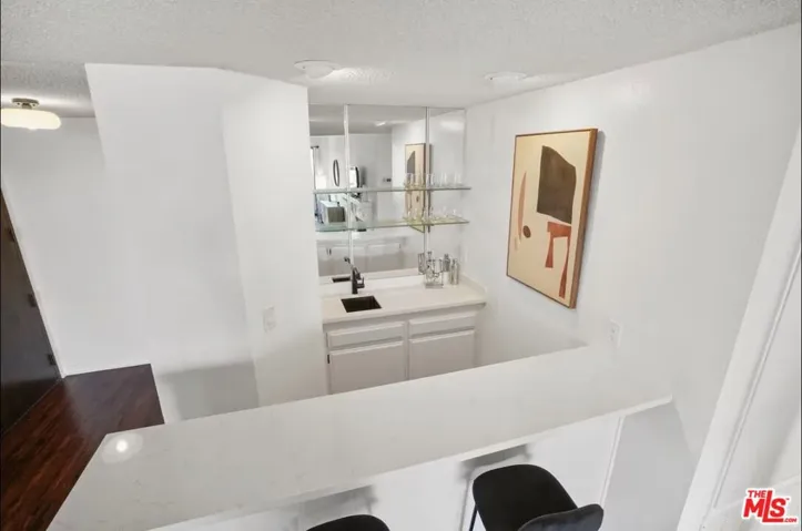 310 Tahiti Way 201, Marina Del Rey, California 90292