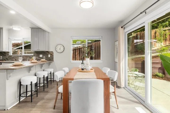 2769 Valencia Road, Aptos, California 95003