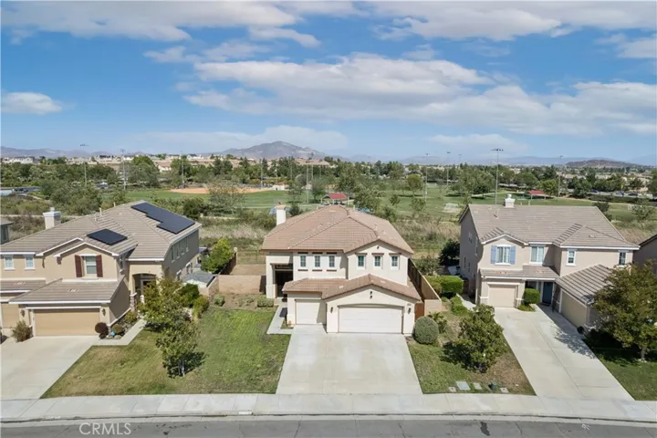 35640 Sainte Foy Street, Murrieta, California 92563