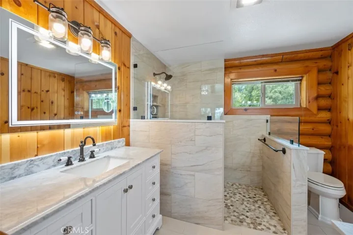 Primary En suite