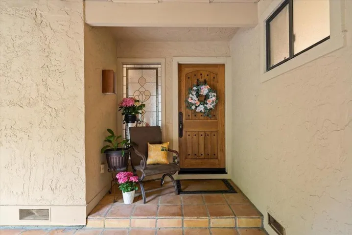 8103 Crestview Court, Gilroy, California 95020