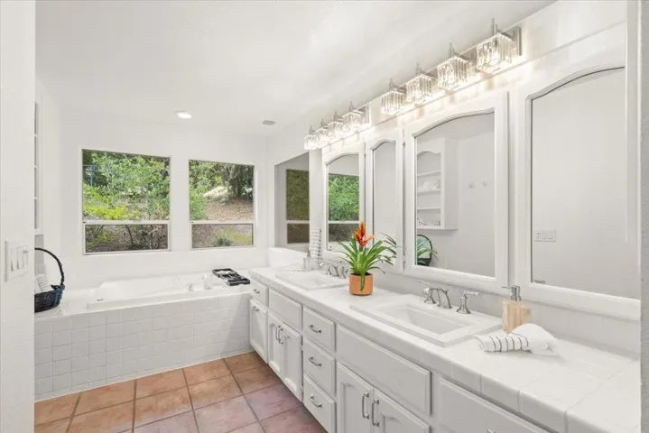 8103 Crestview Court, Gilroy, California 95020