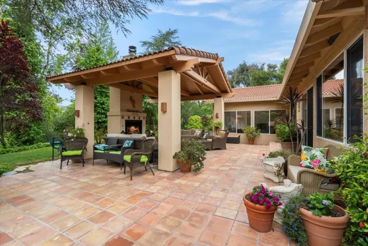 8103 Crestview Court, Gilroy, California 95020