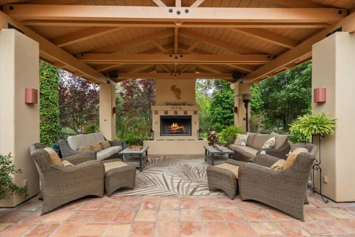 8103 Crestview Court, Gilroy, California 95020