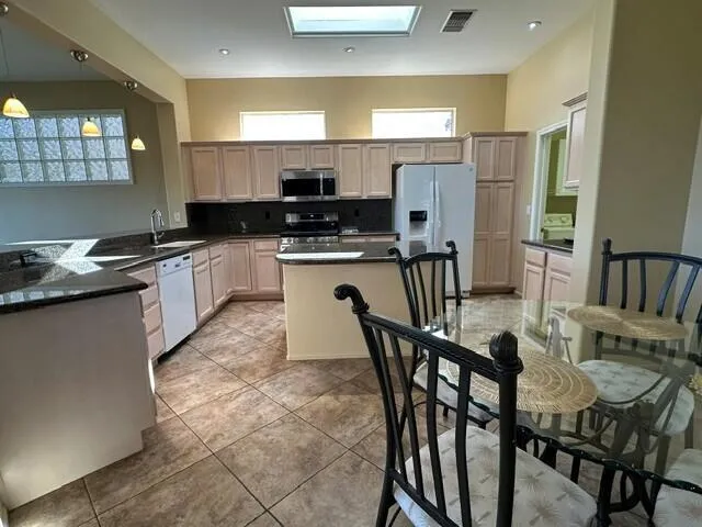 kitchen 8