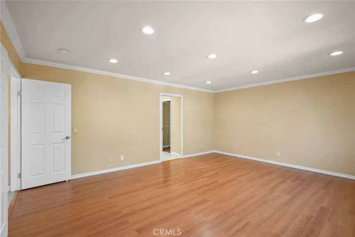 8333 Topeka Drive, Northridge, California 91324
