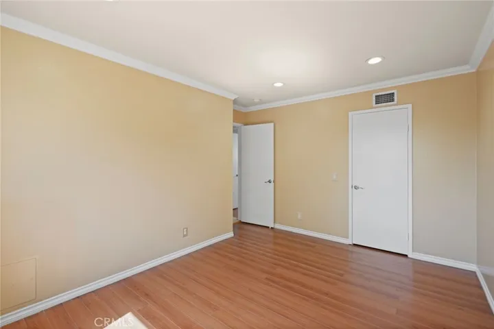 8333 Topeka Drive, Northridge, California 91324