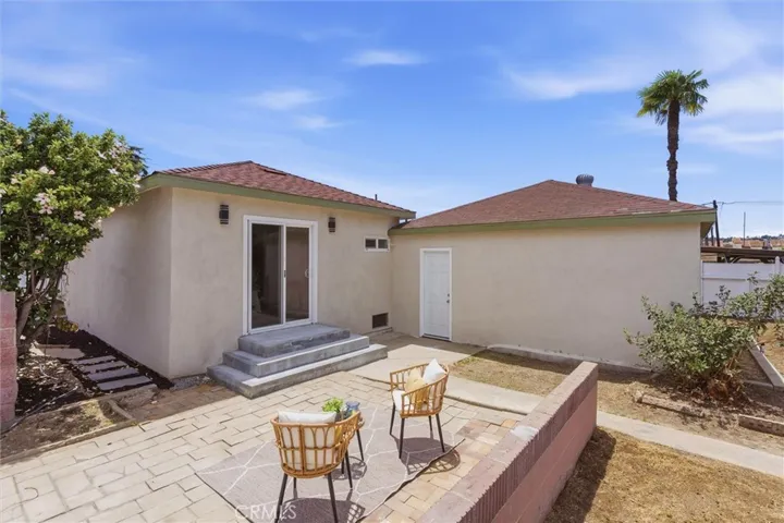 24723 Walnut, Lomita, California 90717