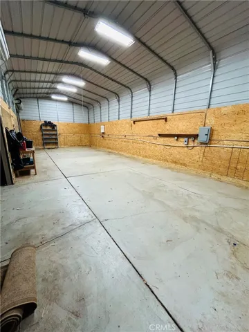Pic of shop when previously empty