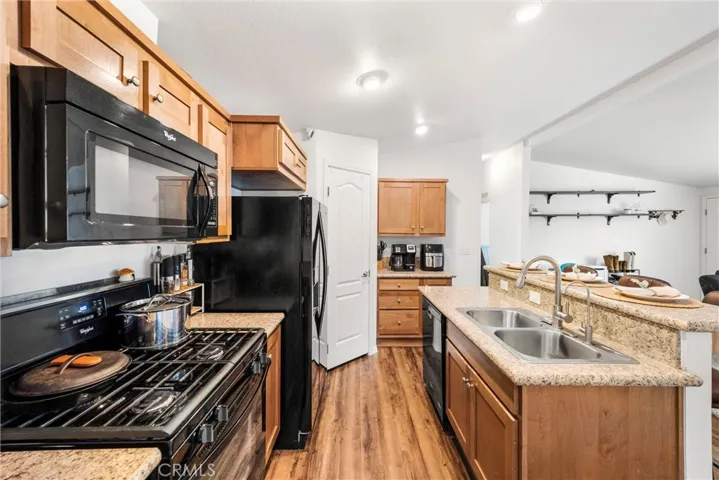 Kitchen with Matching Black Appliances