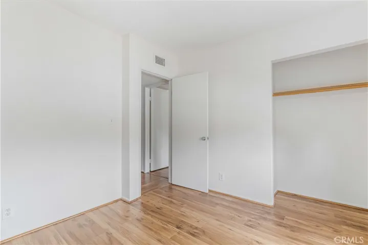 6746 Encino, Lake Balboa, California 91406