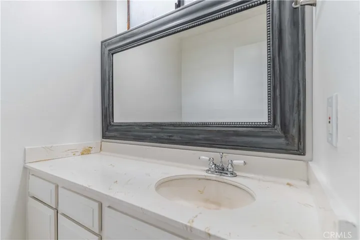 6746 Encino, Lake Balboa, California 91406