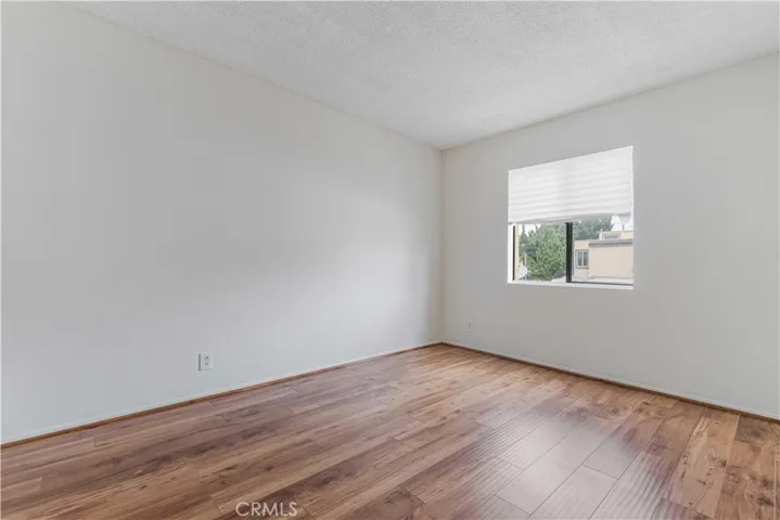 6746 Encino, Lake Balboa, California 91406