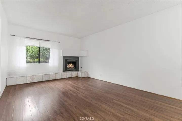 6746 Encino, Lake Balboa, California 91406