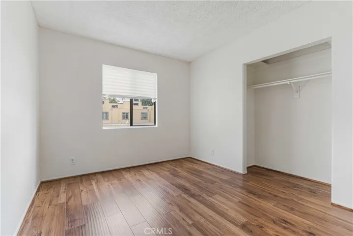 6746 Encino, Lake Balboa, California 91406