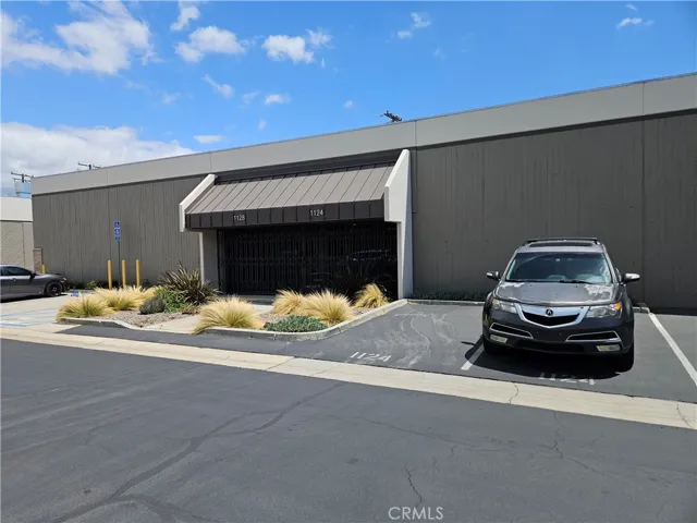 1124 E Valencia, Fullerton, California 92831