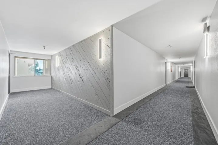 400 Ortega Avenue 216, Mountain View, California 94040