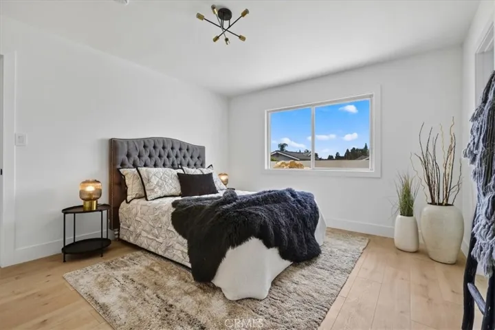 592 N Milford, Orange, California 92867