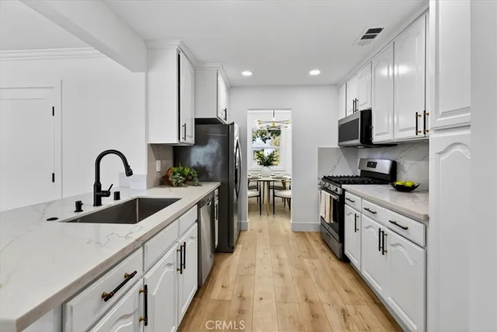 592 N Milford, Orange, California 92867
