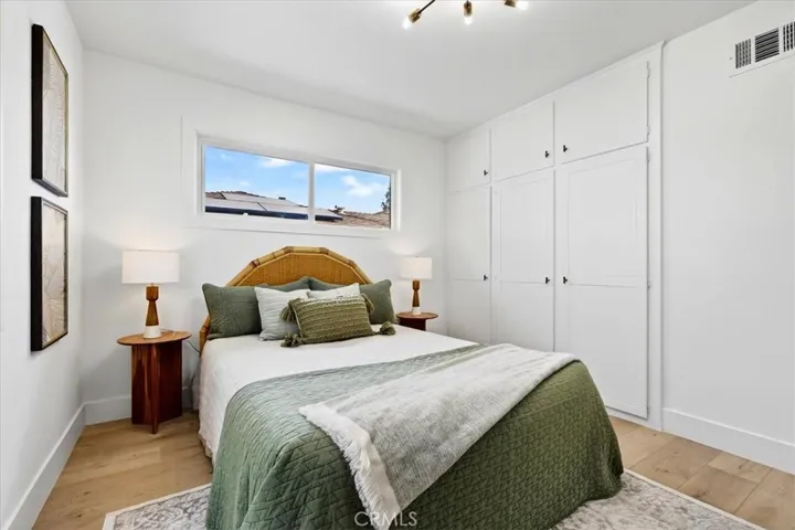 592 N Milford, Orange, California 92867