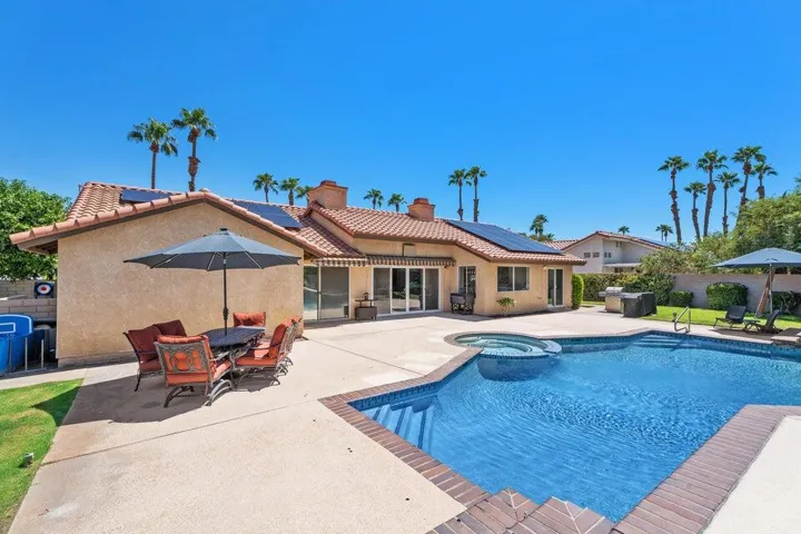 39 reg pool spa lot