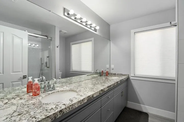 39 regncy primary bathroom sinks