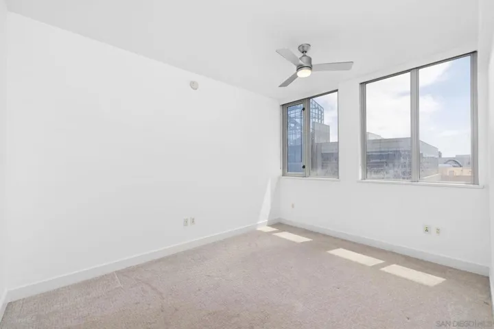 700 W E Street 2905, San Diego, California 92101