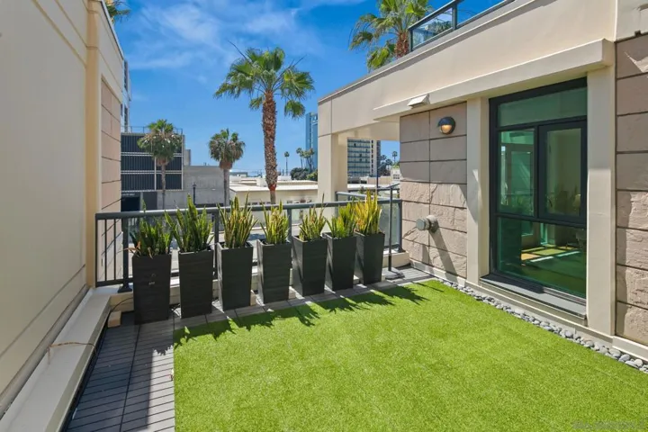 1199 Pacific Hwy 306, San Diego, California 92101