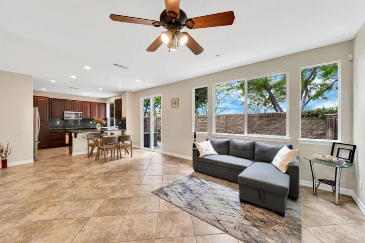 10512 Hollingsworth Way, San Diego, California 92127
