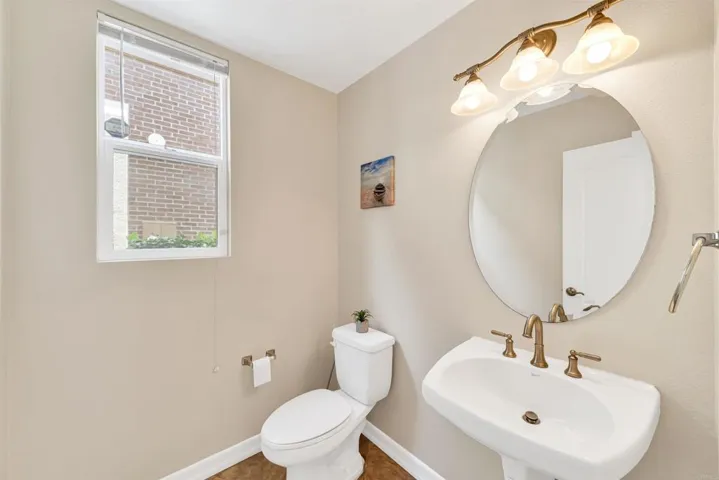 10512 Hollingsworth Way, San Diego, California 92127