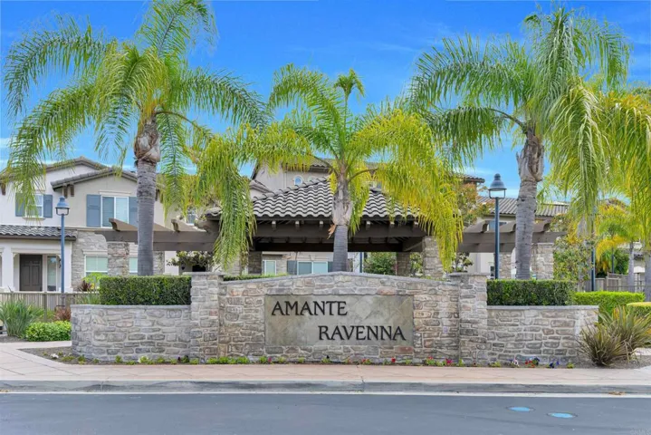 10512 Hollingsworth Way, San Diego, California 92127