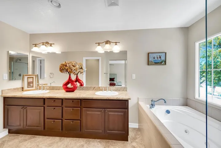 10512 Hollingsworth Way, San Diego, California 92127