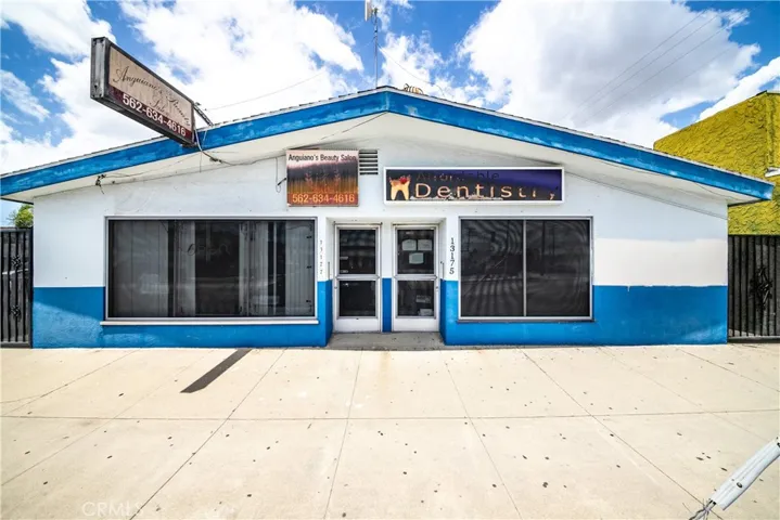 13175 Blvd. Paramount, South Gate, California 90280