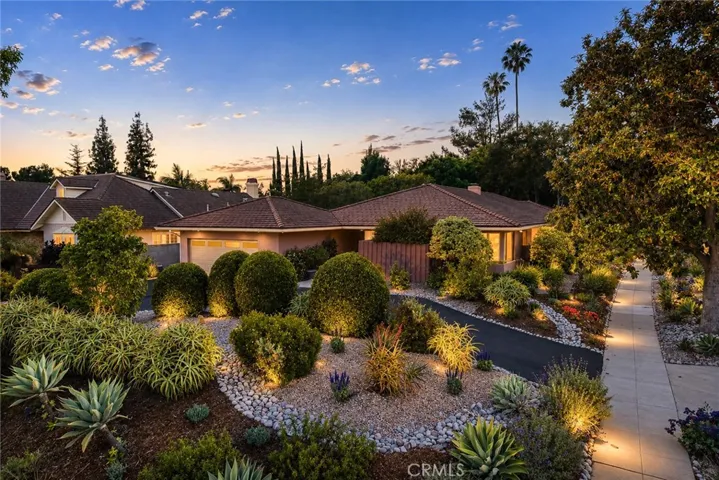 2560 Canterbury, San Marino, California 91108