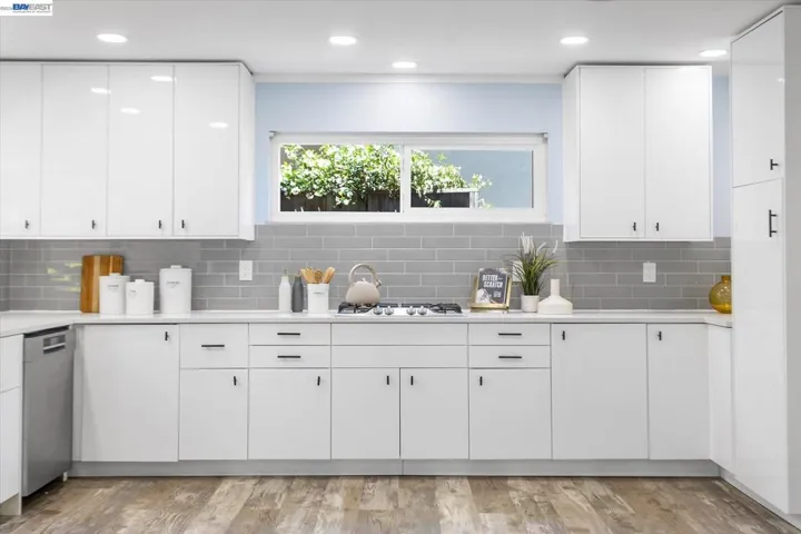 16683 Kildare Rd, Castro Valley, California 94578