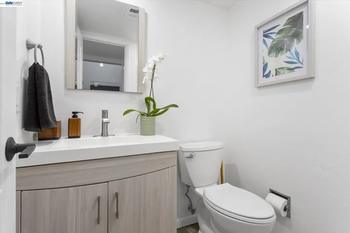 16683 Kildare Rd, Castro Valley, California 94578