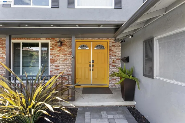 16683 Kildare Rd, Castro Valley, California 94578