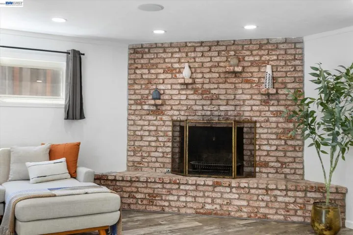 16683 Kildare Rd, Castro Valley, California 94578
