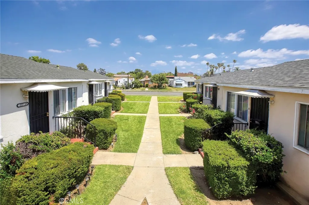 221 S Maple Avenue, Montebello, California 90640 — photo 4