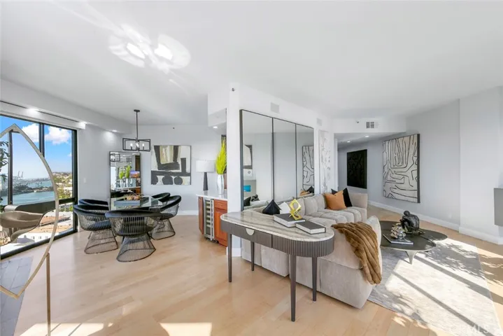 1310 E Ocean Boulevard 1007, Long Beach, California 90802